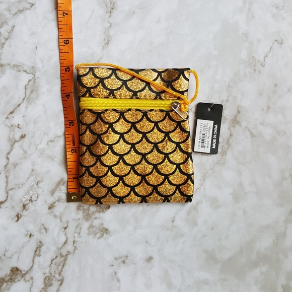 🆕 Mini Mermaid Messenger Bag - Picture 2 of 5